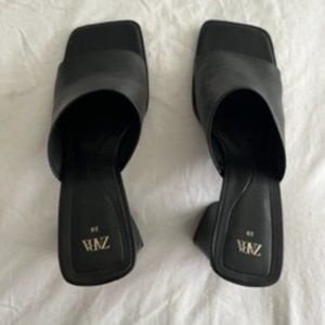 Zara block heel sandal black